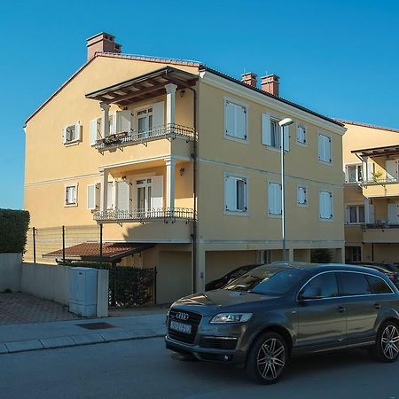 Apartment Bella Pula Exteriör bild